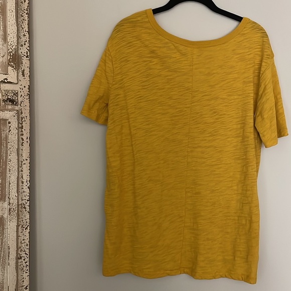 NWOT • 2 BP X CLAUDIA SULEWSKI U-Neck Tee - Picture 3 of 8